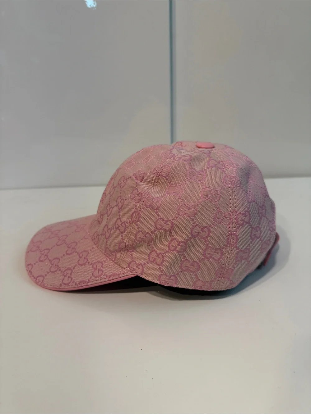 Used Pink GG monogram ball cap Gucci hat